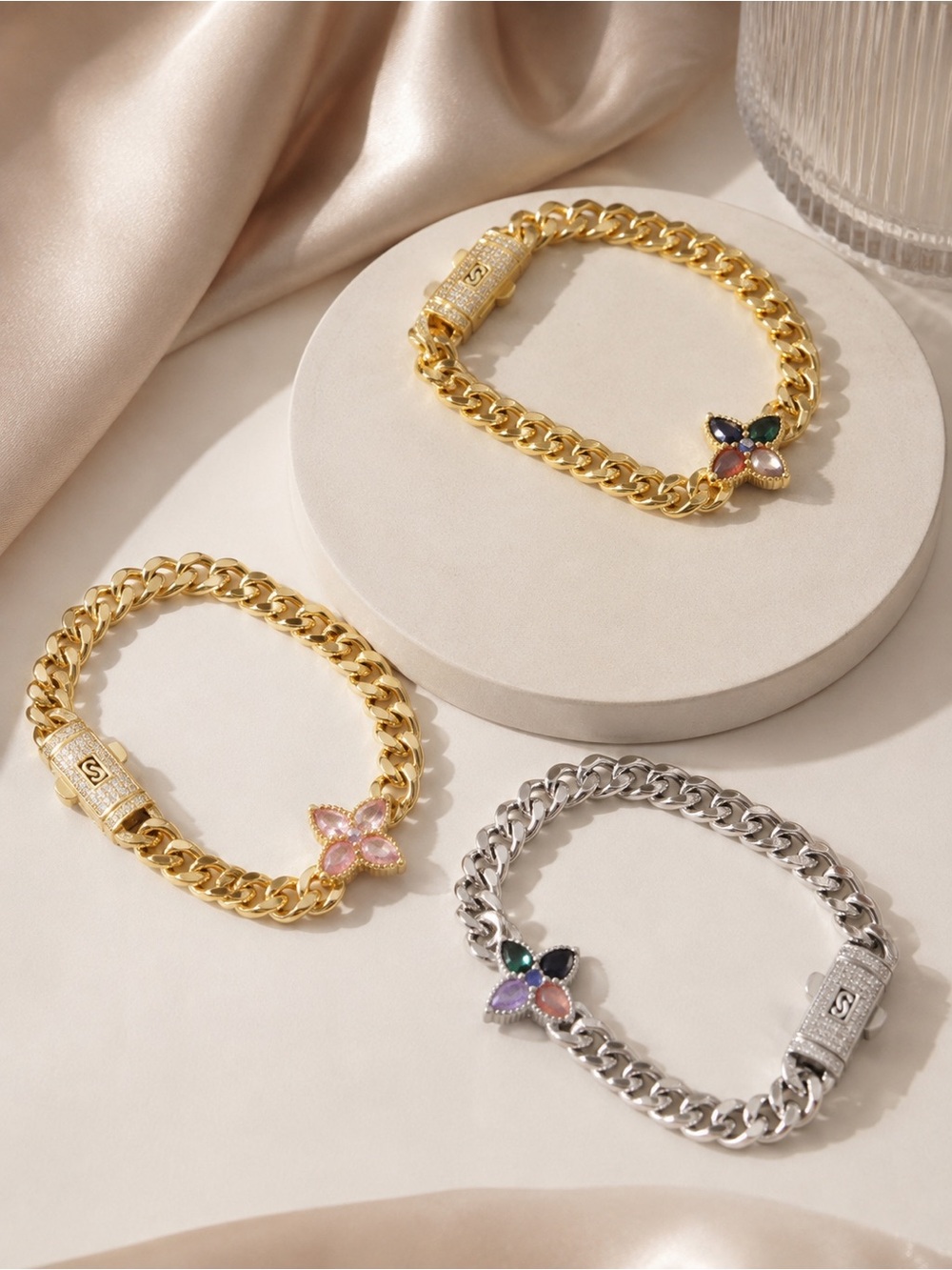 Elegant Multi-Stone Clover Charm Chain Bracelet - Gold